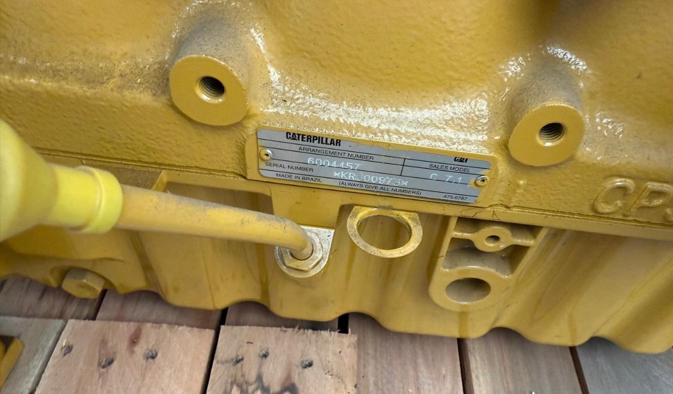 Caterpillar C7.1 replacement engine arrangement 600-4457