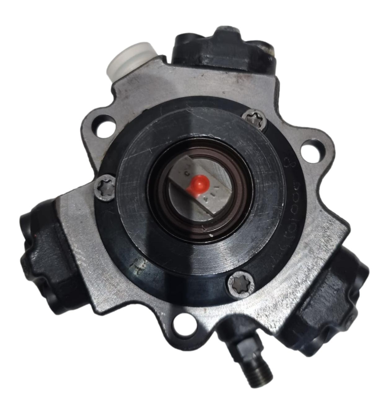 Bosch Common Rail Diesel Fuel Injection Pump 0445010008