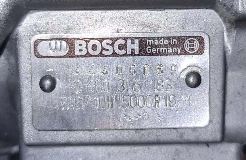 International Harvester Bosch VA Diesel Pump 0460306183 VA6/10H1500CR19/4