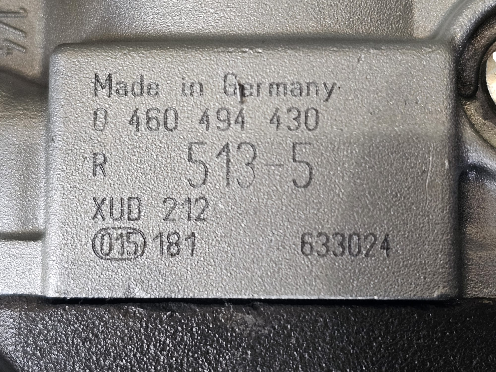 Bosch VE Diesel Fuel Injection Pump 0460494430