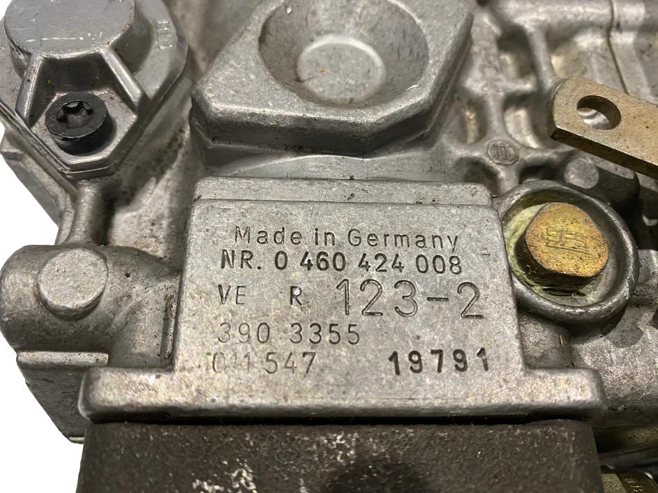 Cummins Bosch VE Diesel Fuel Injection Pump 0460424008 3903355 4BT-390